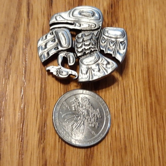 Native American eagle brooch by Wade Baker - Picture 9 of 16